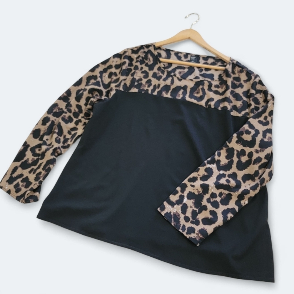 Shein Leopard Print and Black Women's Top Size 2XL Color Clock Long Sleeve